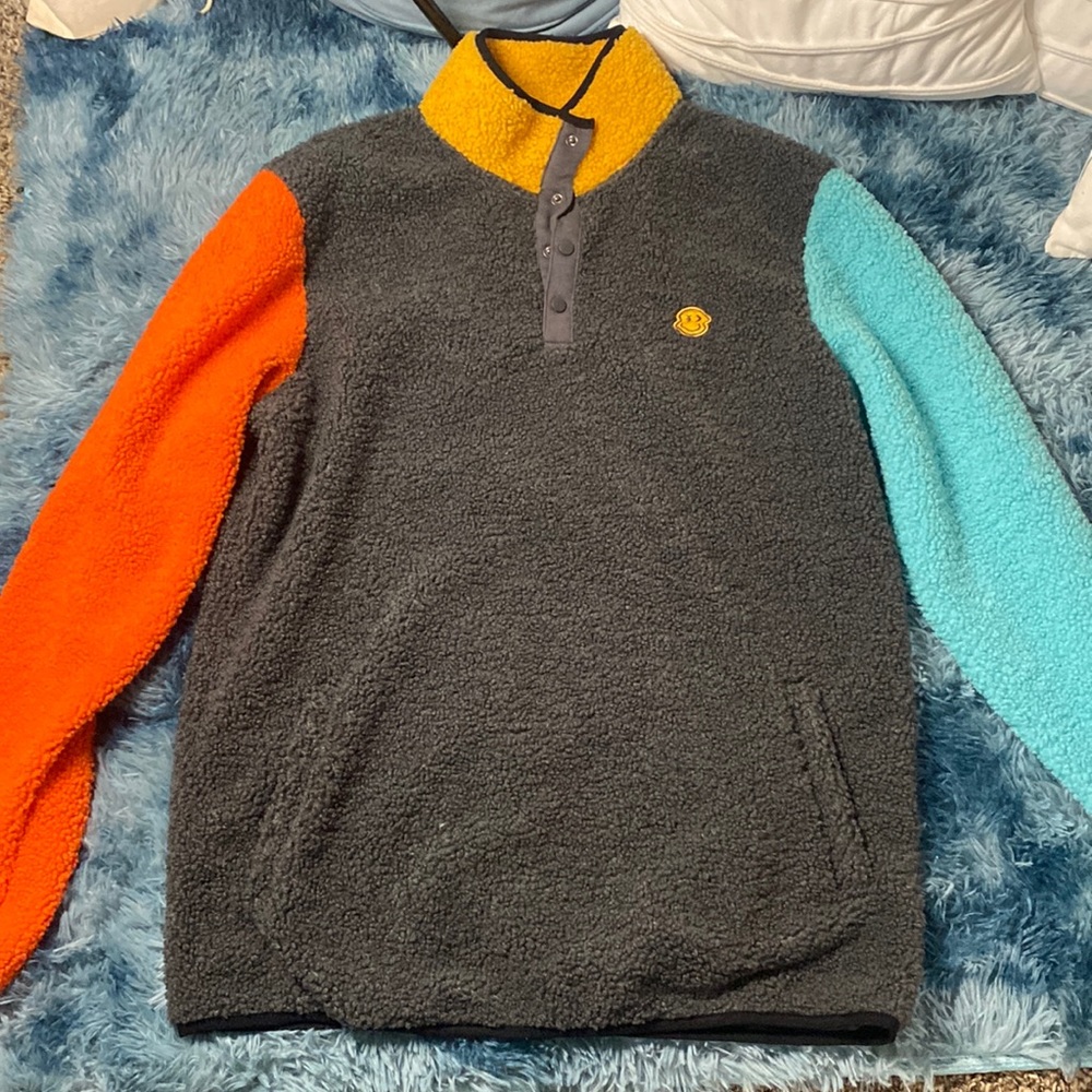 Dutch bros sweater